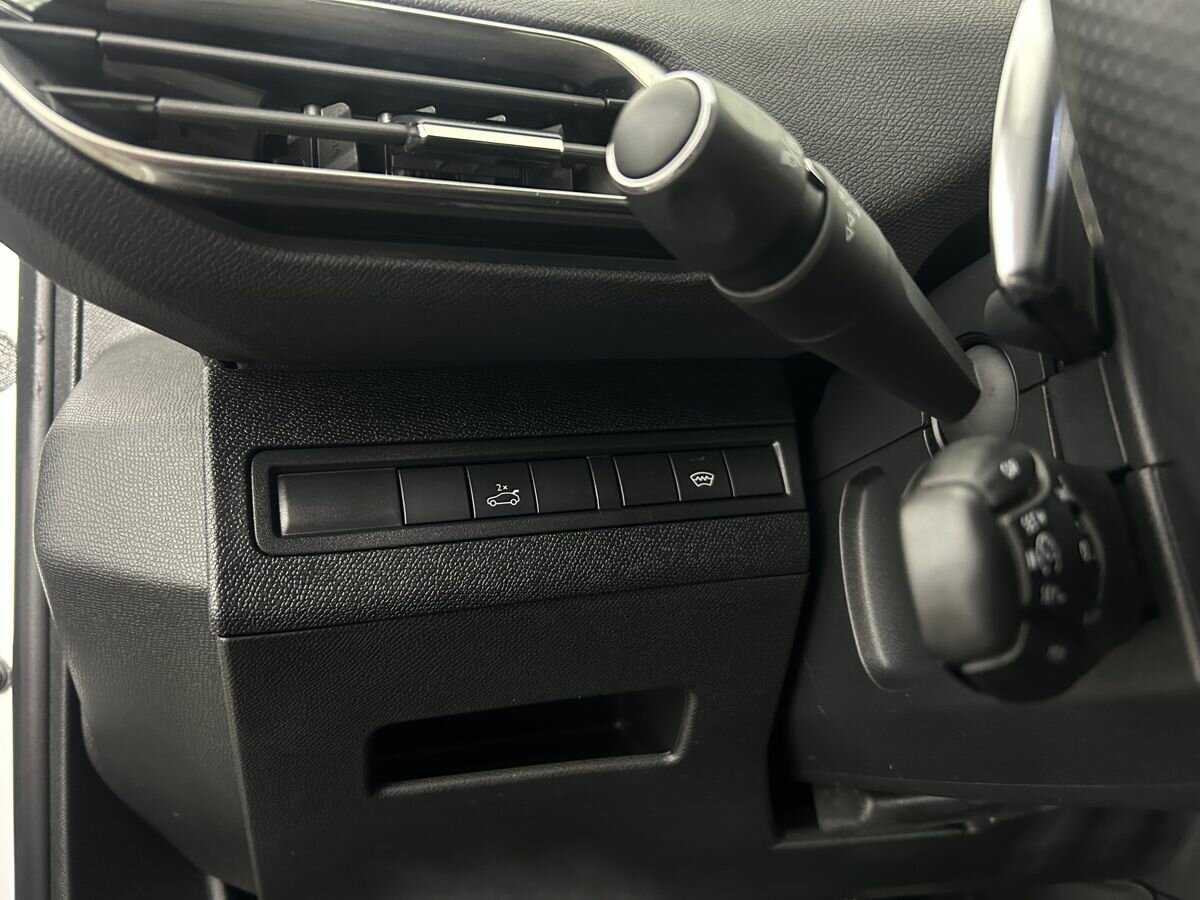 Peugeot 5008 с пробегом — 2020 год. Фото: #6