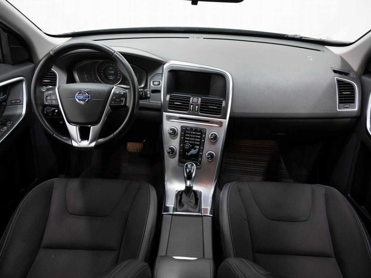 Volvo XC60 с пробегом — 2017 год. Фото: #12