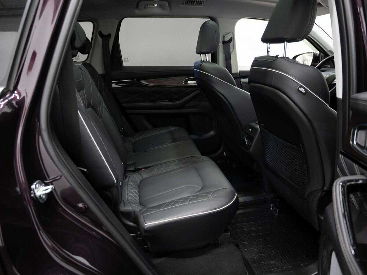 EXEED VX с пробегом — 2022 год. Фото: #7