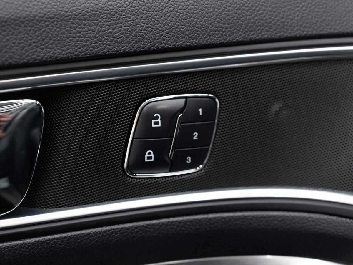 Ford Explorer с пробегом — 2016 год. Фото: #22