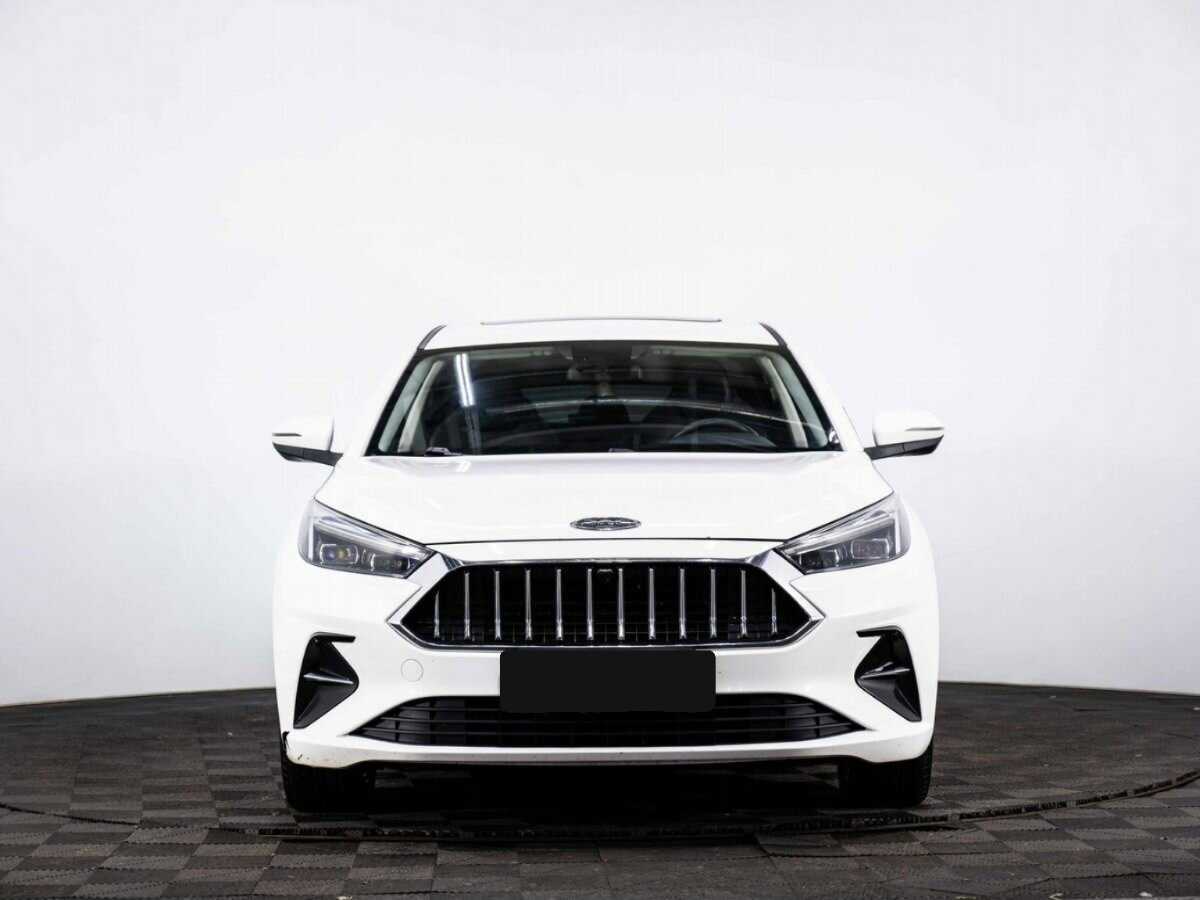 JAC J7 с пробегом — 2021 год. Фото: #1