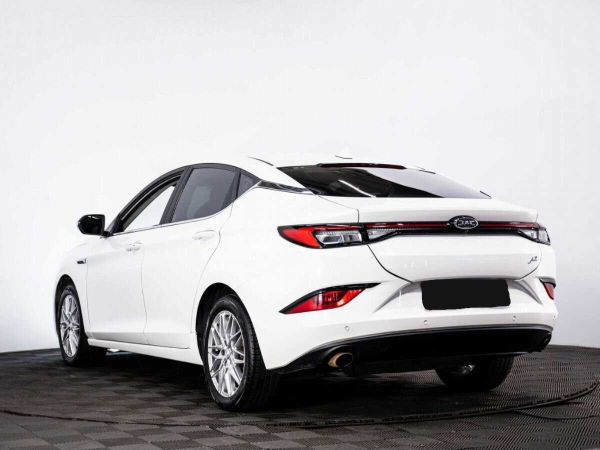 JAC J7 с пробегом — 2021 год. Фото: #3