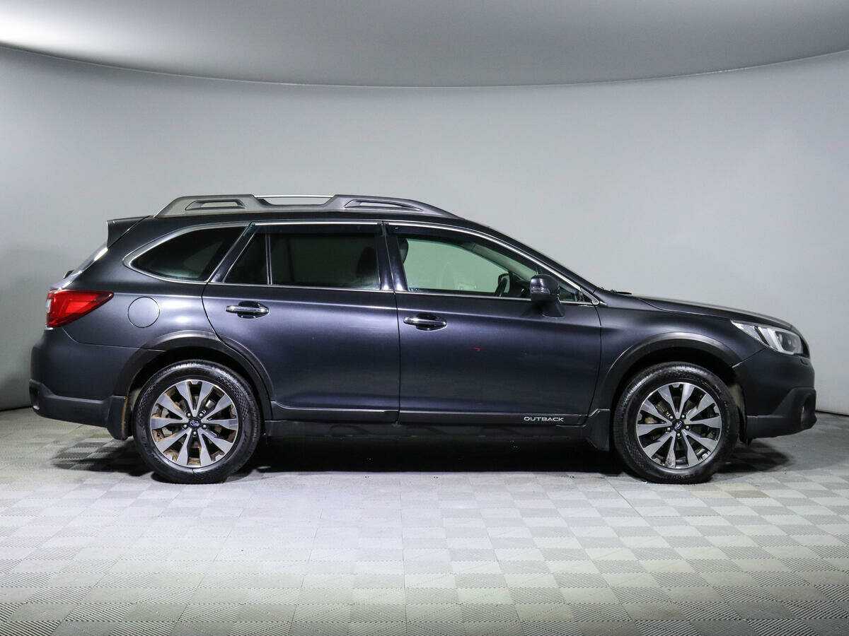 Subaru Outback с пробегом — 2017 год. Фото: #2