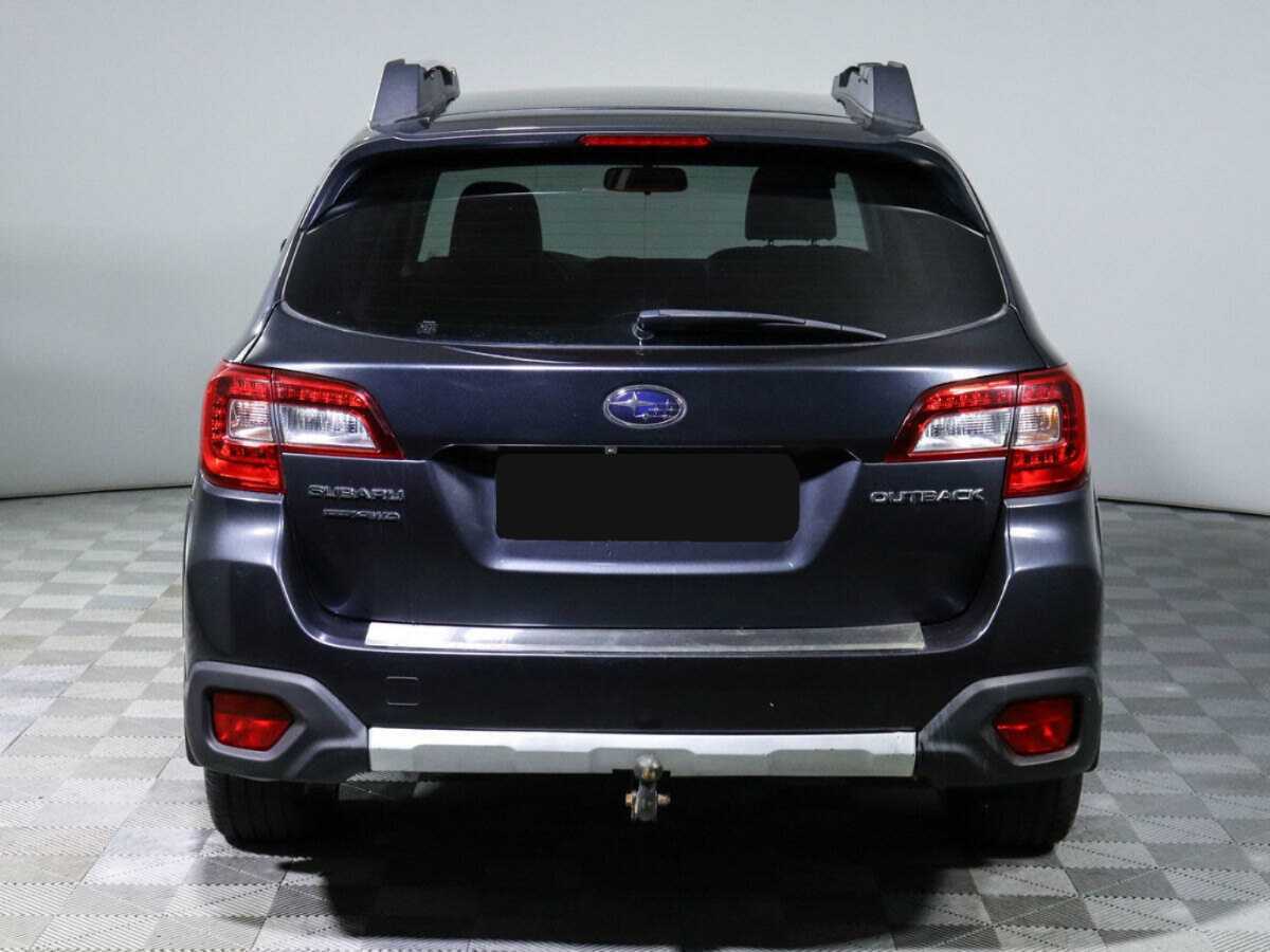 Subaru Outback с пробегом — 2017 год. Фото: #4