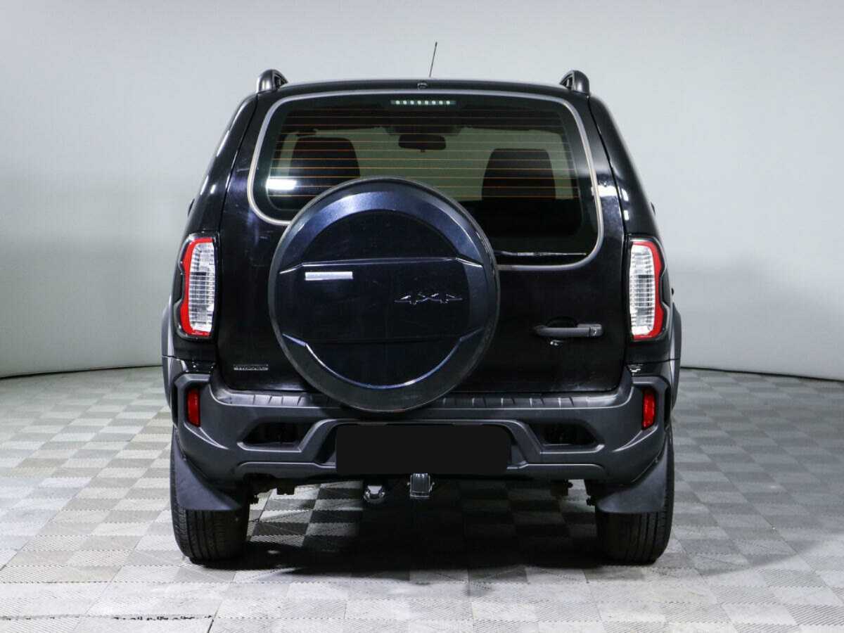 Lada (ВАЗ) Niva с пробегом — 2023 год. Фото: #4