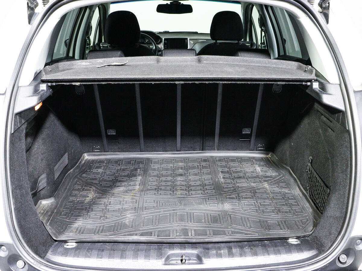 Peugeot 2008 с пробегом — 2014 год. Фото: #13