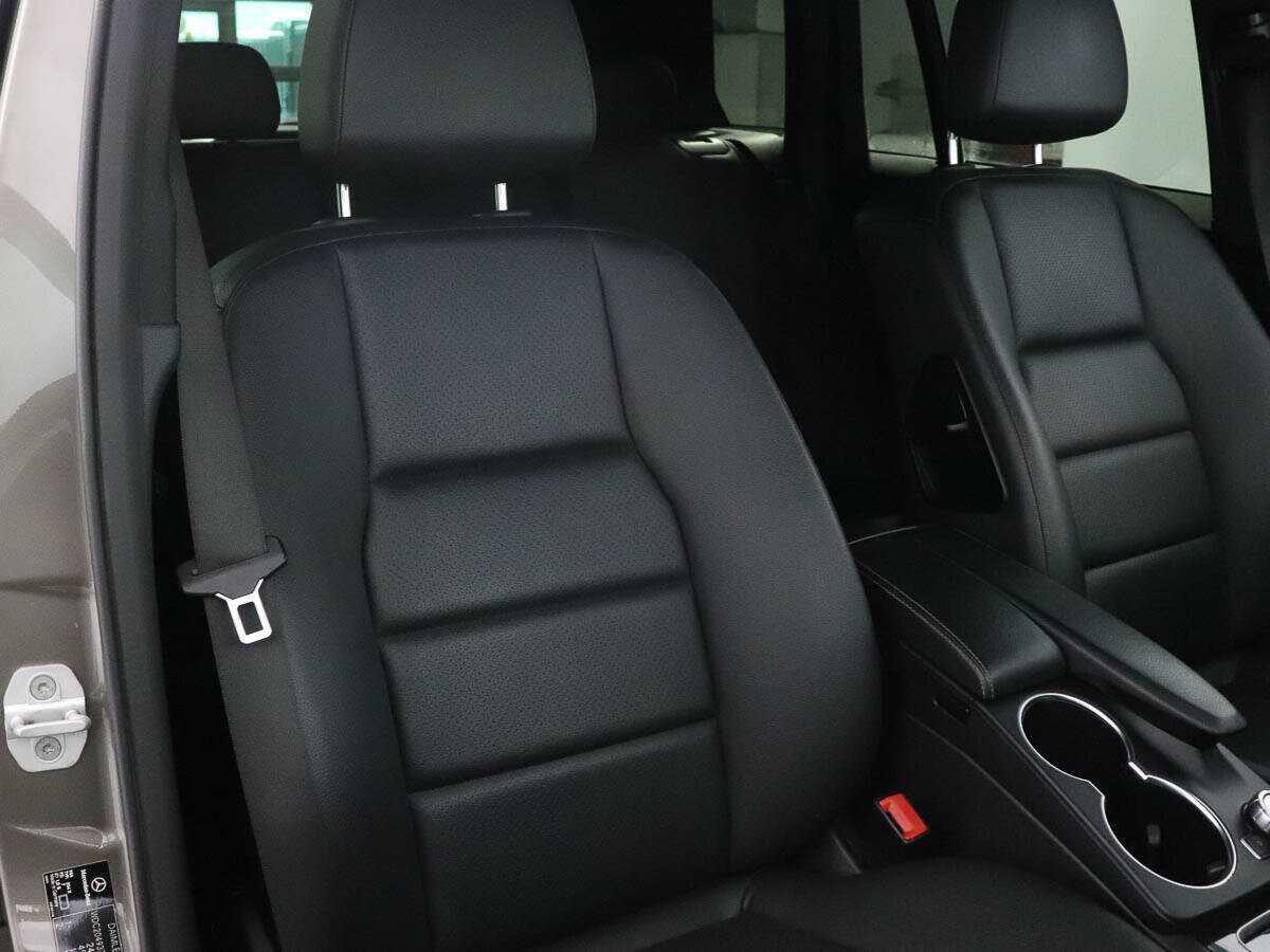 Mercedes-Benz GLK-Класс с пробегом — 2014 год. Фото: #9
