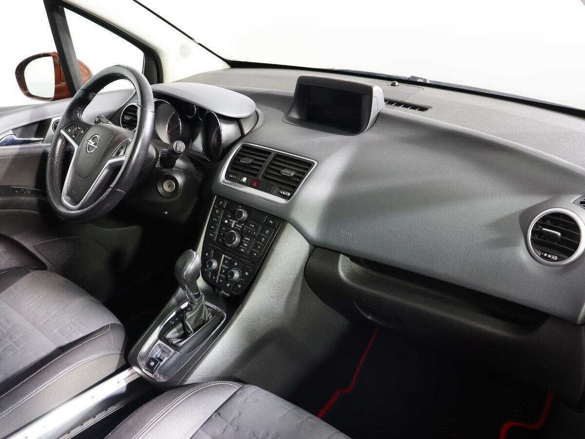 Opel Meriva с пробегом — 2012 год. Фото: #8