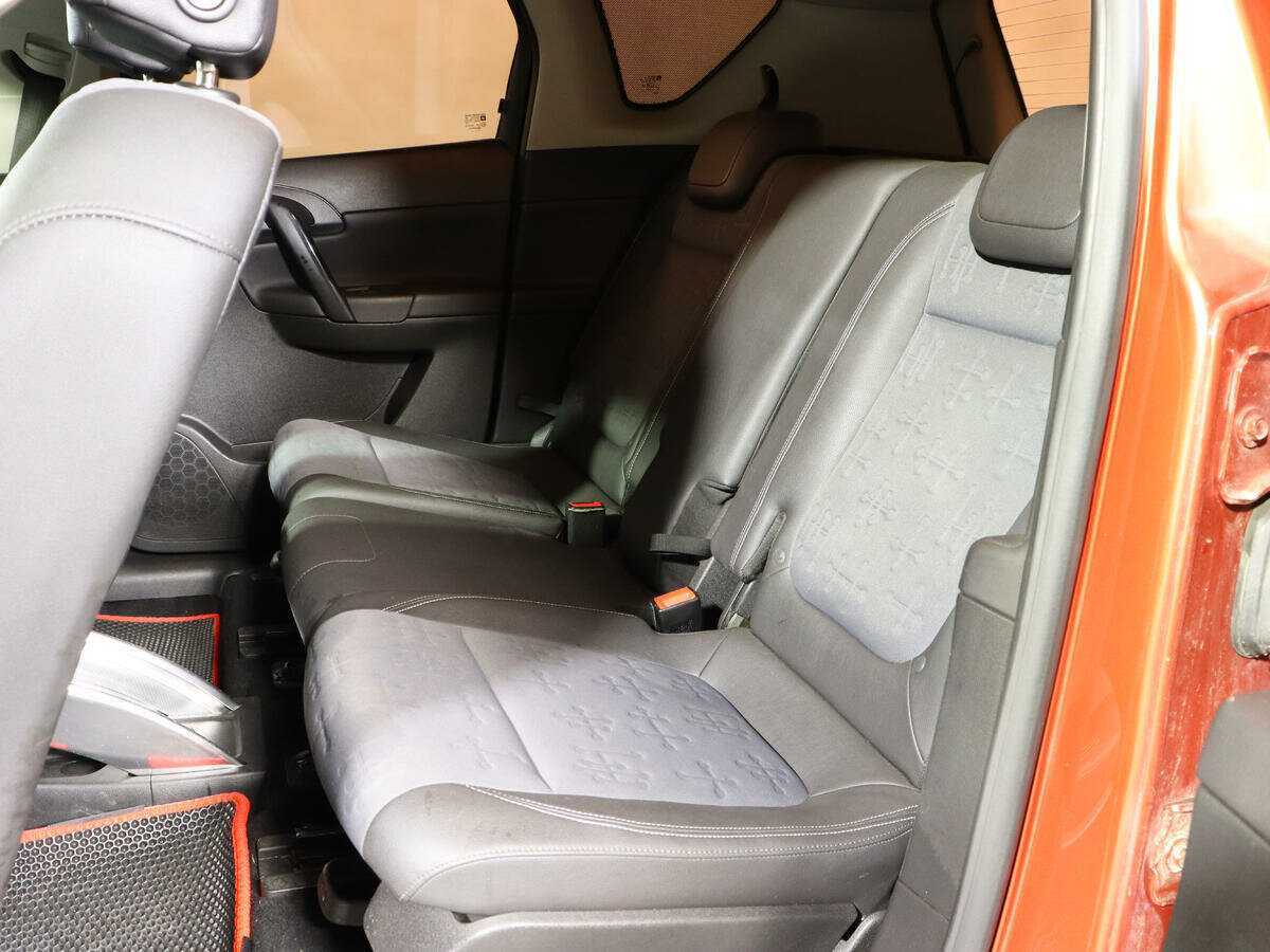 Opel Meriva с пробегом — 2012 год. Фото: #9