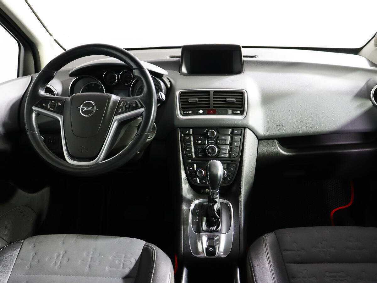 Opel Meriva с пробегом — 2012 год. Фото: #11