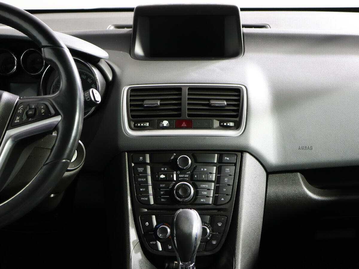 Opel Meriva с пробегом — 2012 год. Фото: #12