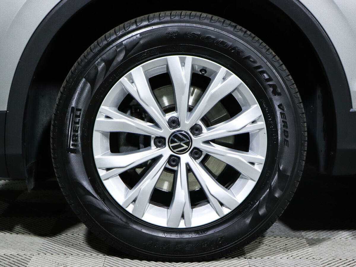 Volkswagen Tiguan с пробегом — 2021 год. Фото: #17