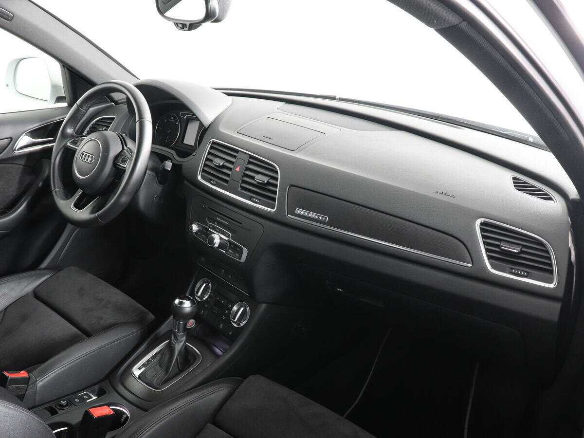 Audi Q3 с пробегом — 2012 год. Фото: #9