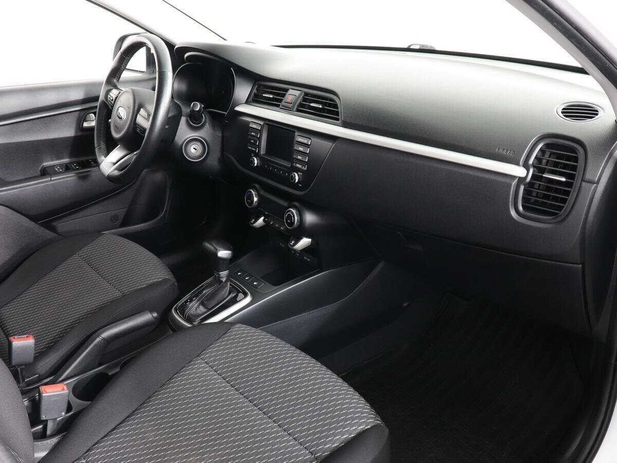 Kia Rio с пробегом — 2019 год. Фото: #11