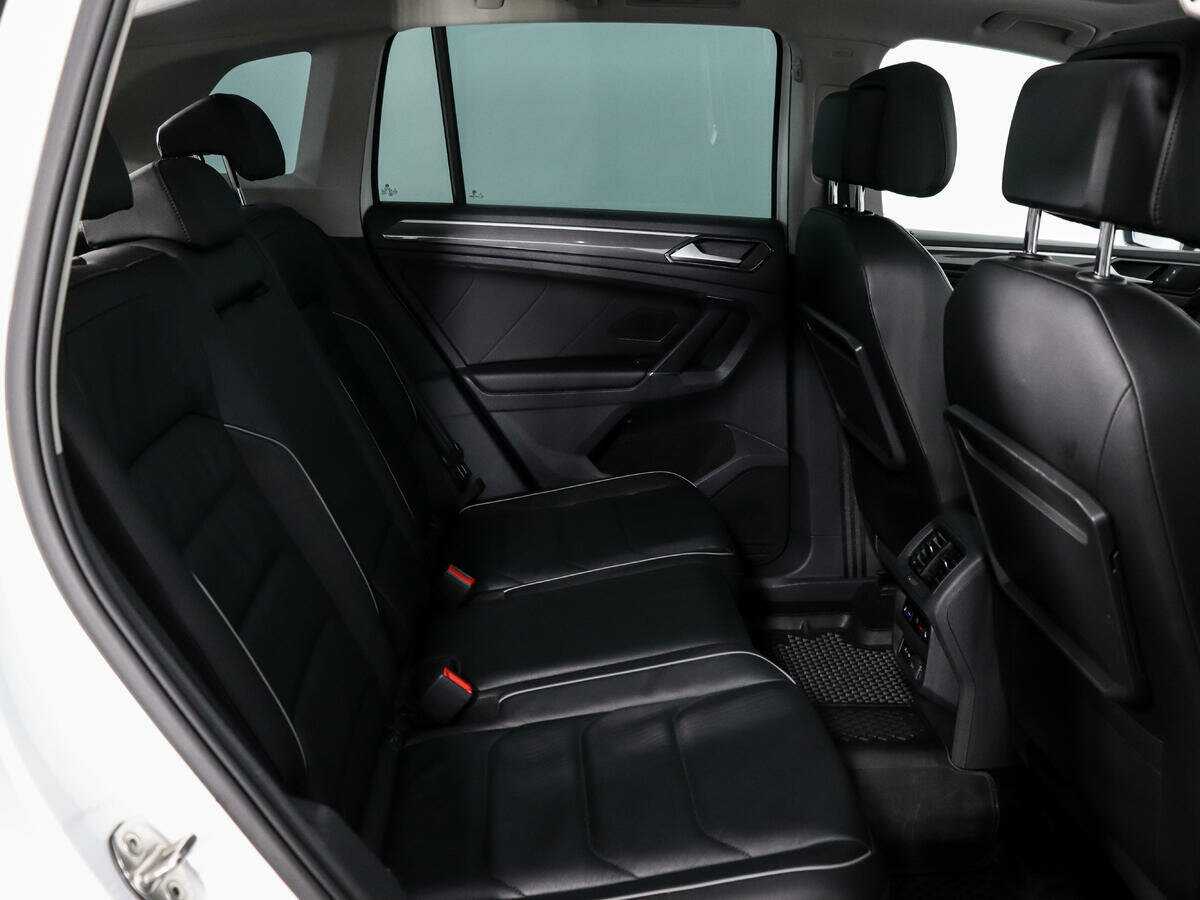 Volkswagen Tiguan с пробегом — 2018 год. Фото: #10