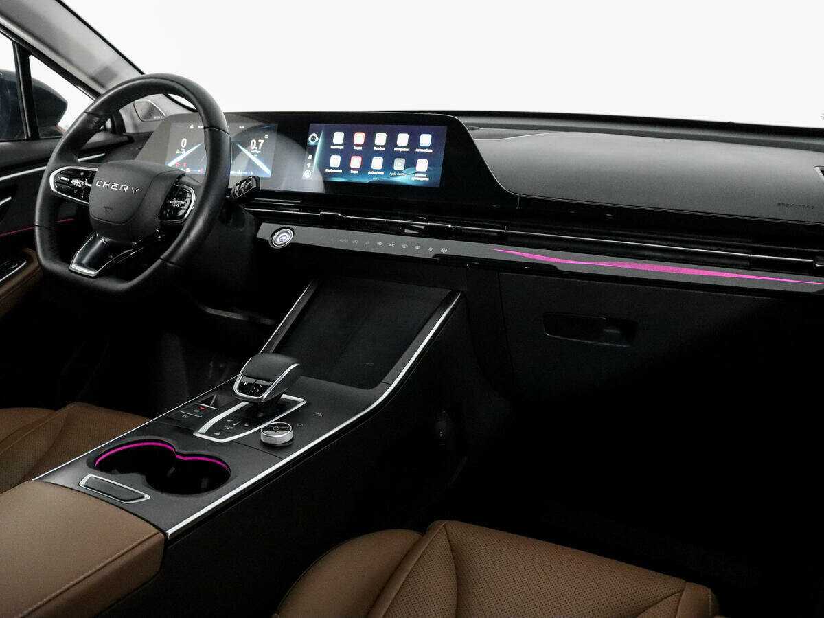 OMODA C5 с пробегом — 2022 год. Фото: #7