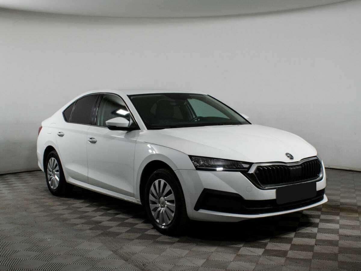 Skoda Octavia с пробегом — 2021 год. Фото: #2