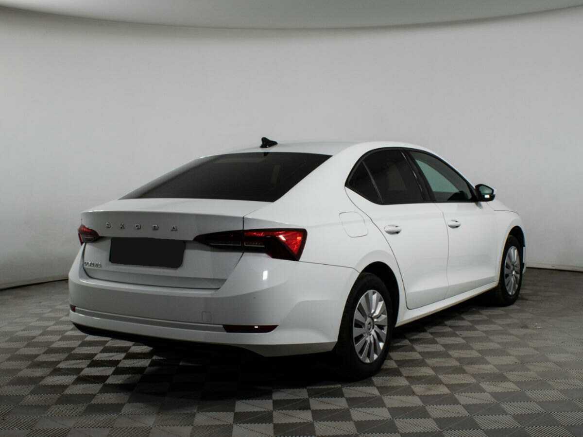 Skoda Octavia с пробегом — 2021 год. Фото: #4
