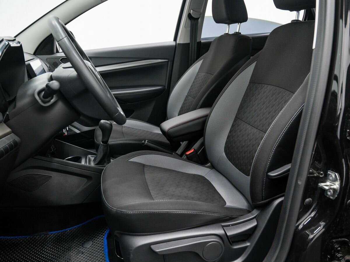 Lada (ВАЗ) Vesta с пробегом — 2024 год. Фото: #15