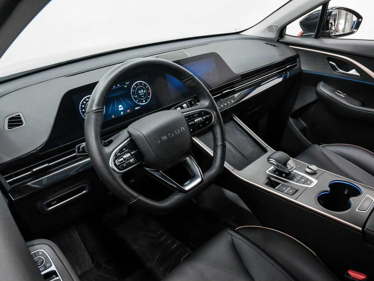 OMODA C5 с пробегом — 2023 год. Фото: #14