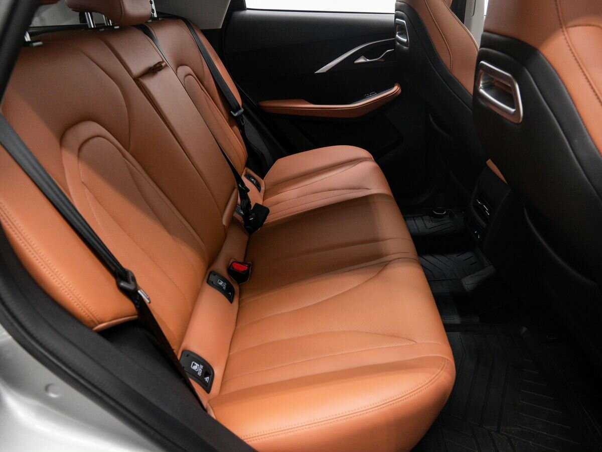 OMODA C5 с пробегом — 2023 год. Фото: #10