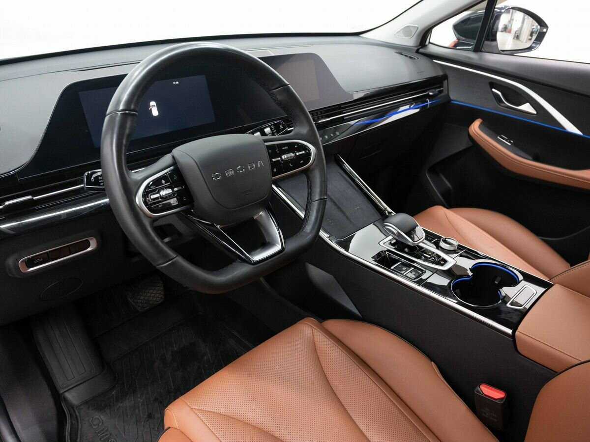 OMODA C5 с пробегом — 2023 год. Фото: #8