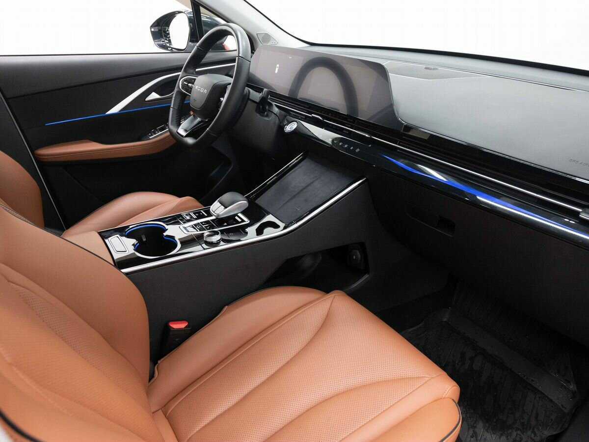 OMODA C5 с пробегом — 2023 год. Фото: #12