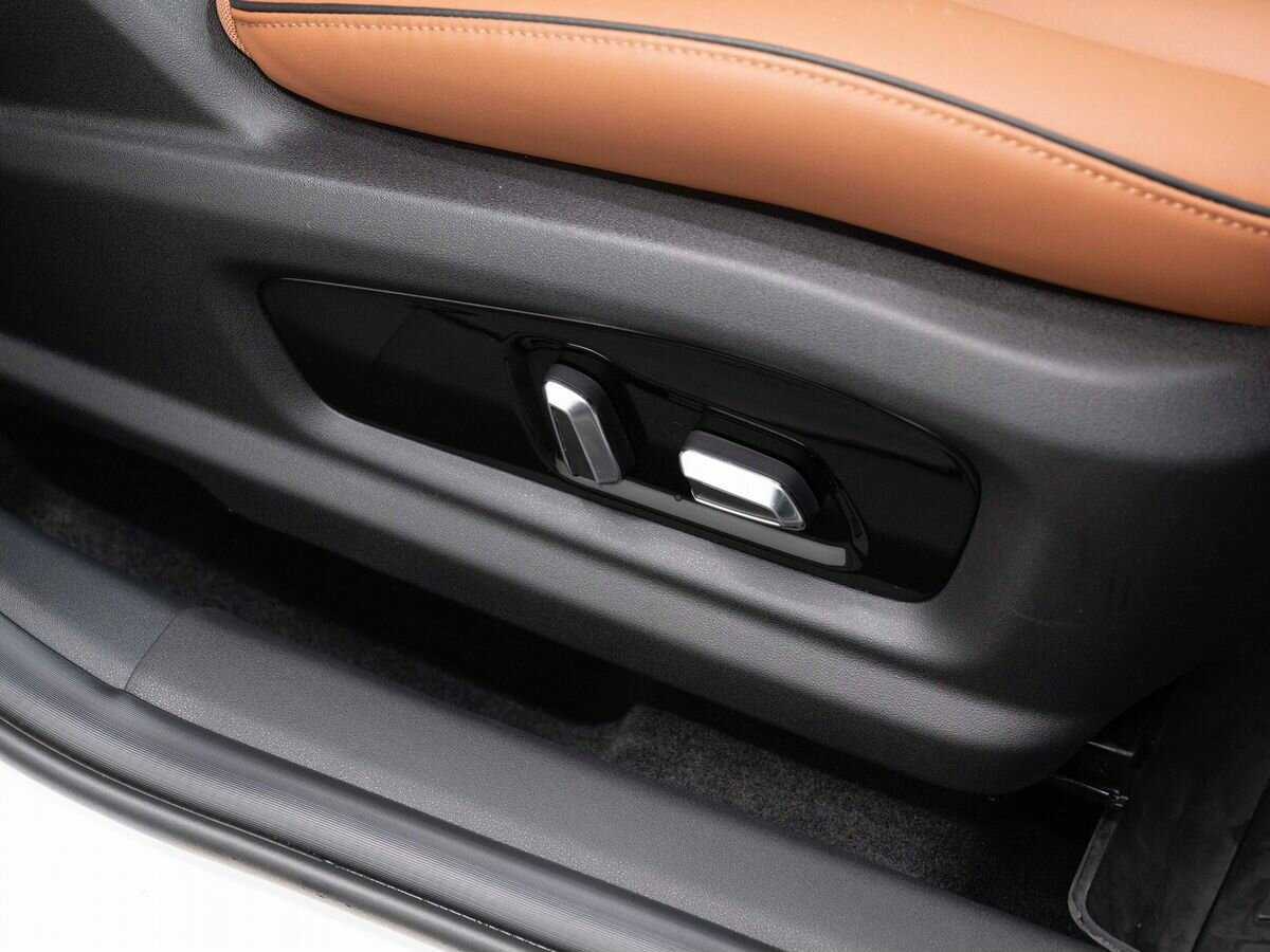 OMODA C5 с пробегом — 2023 год. Фото: #14