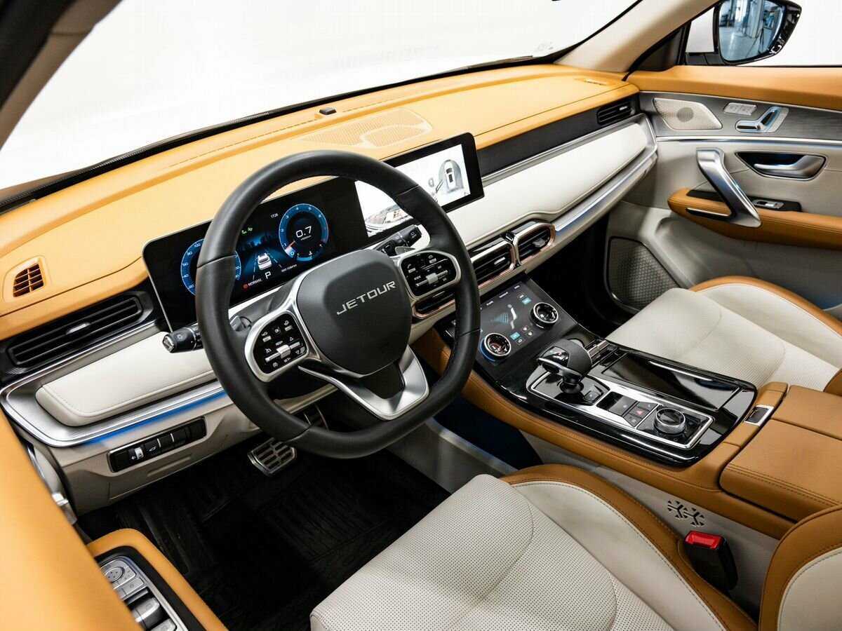 Jetour X70 PLUS с пробегом — 2023 год. Фото: #17