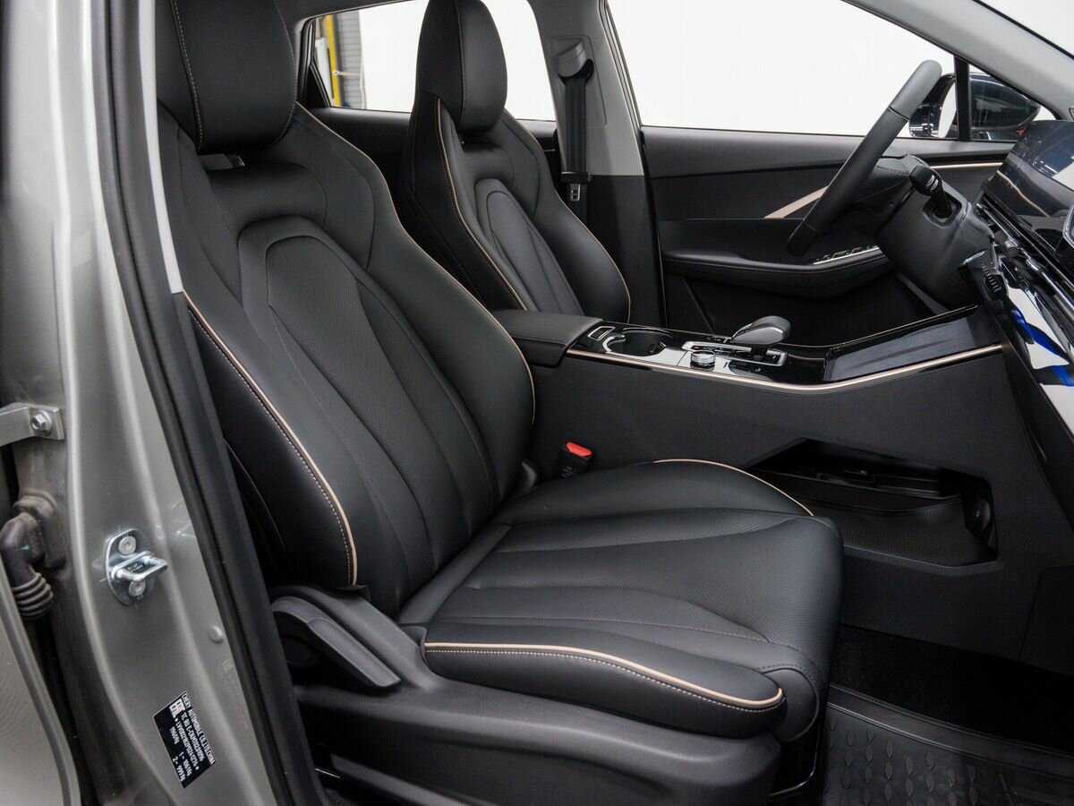 OMODA C5 с пробегом — 2023 год. Фото: #8