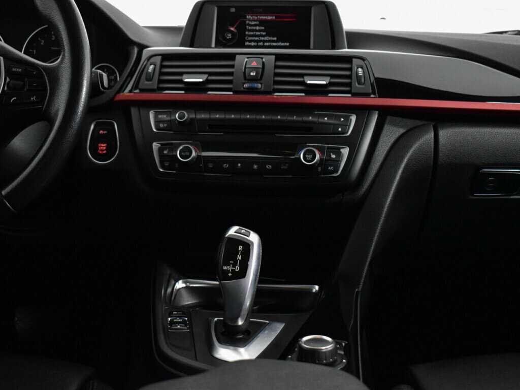 BMW 3 серии с пробегом — 2013 год. Фото: #11