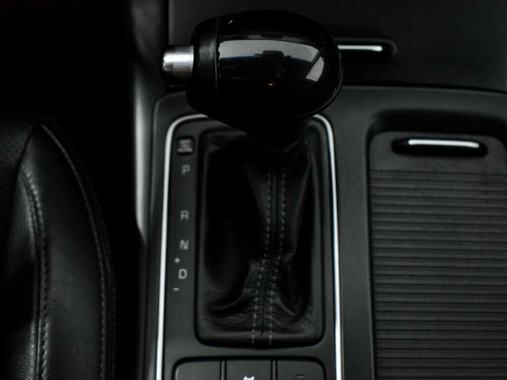 Kia Sorento с пробегом — 2017 год. Фото: #8