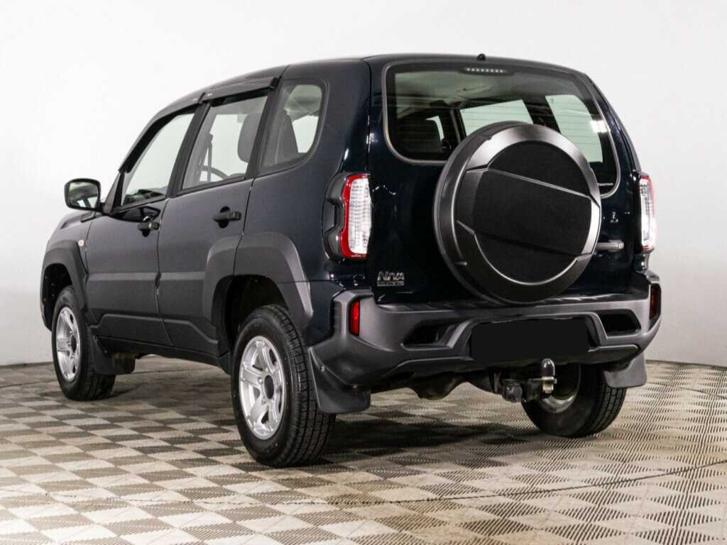 Lada (ВАЗ) Niva с пробегом — 2024 год. Фото: #6