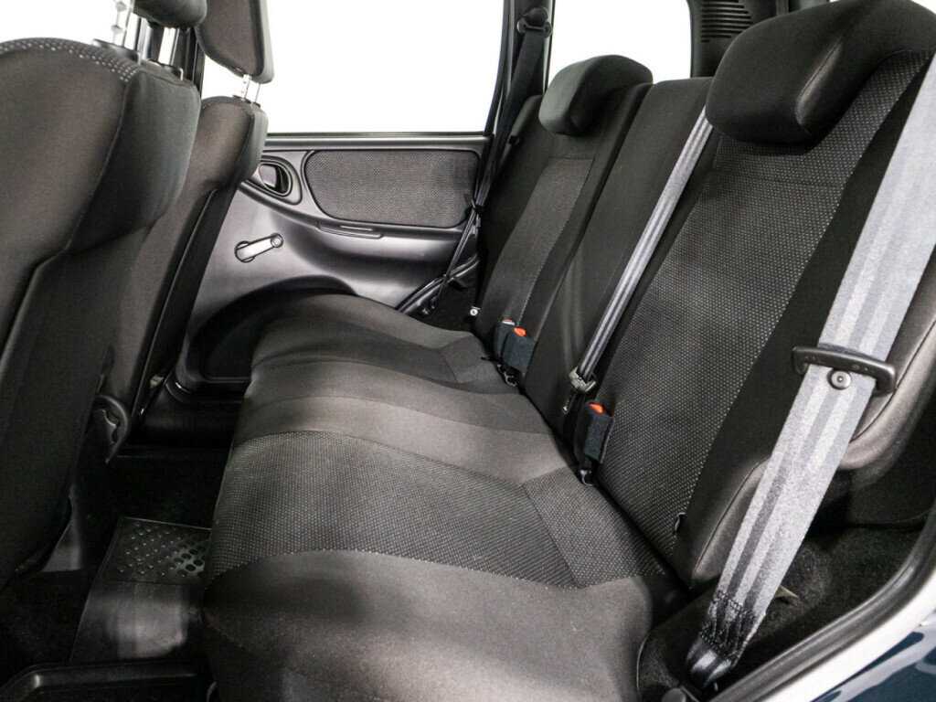 Lada (ВАЗ) Niva с пробегом — 2024 год. Фото: #9