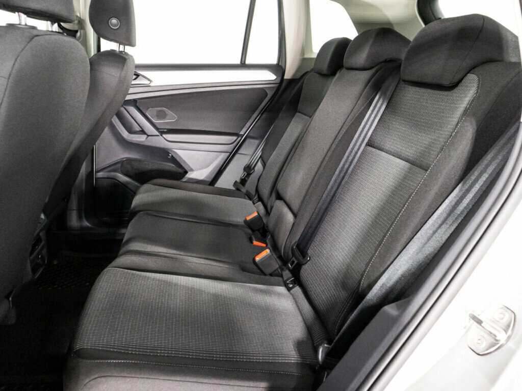 Volkswagen Tiguan с пробегом — 2021 год. Фото: #9