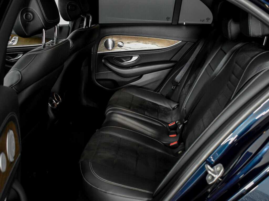 Mercedes-Benz E-Класс с пробегом — 2017 год. Фото: #11