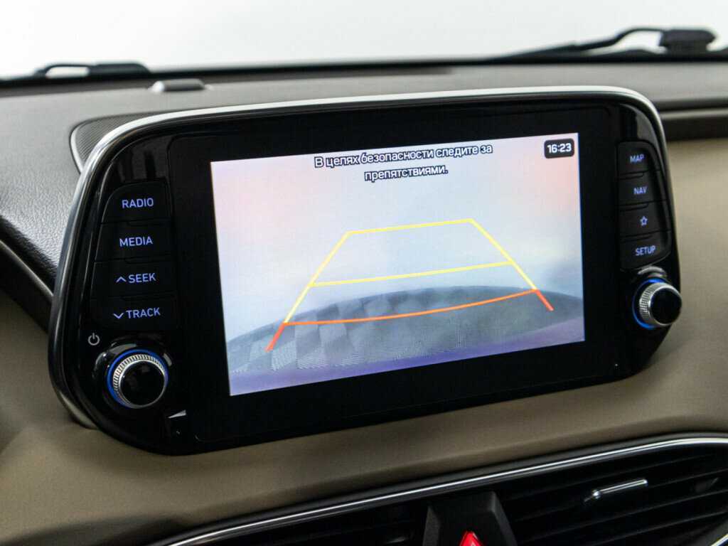 Hyundai Santa Fe с пробегом — 2019 год. Фото: #17