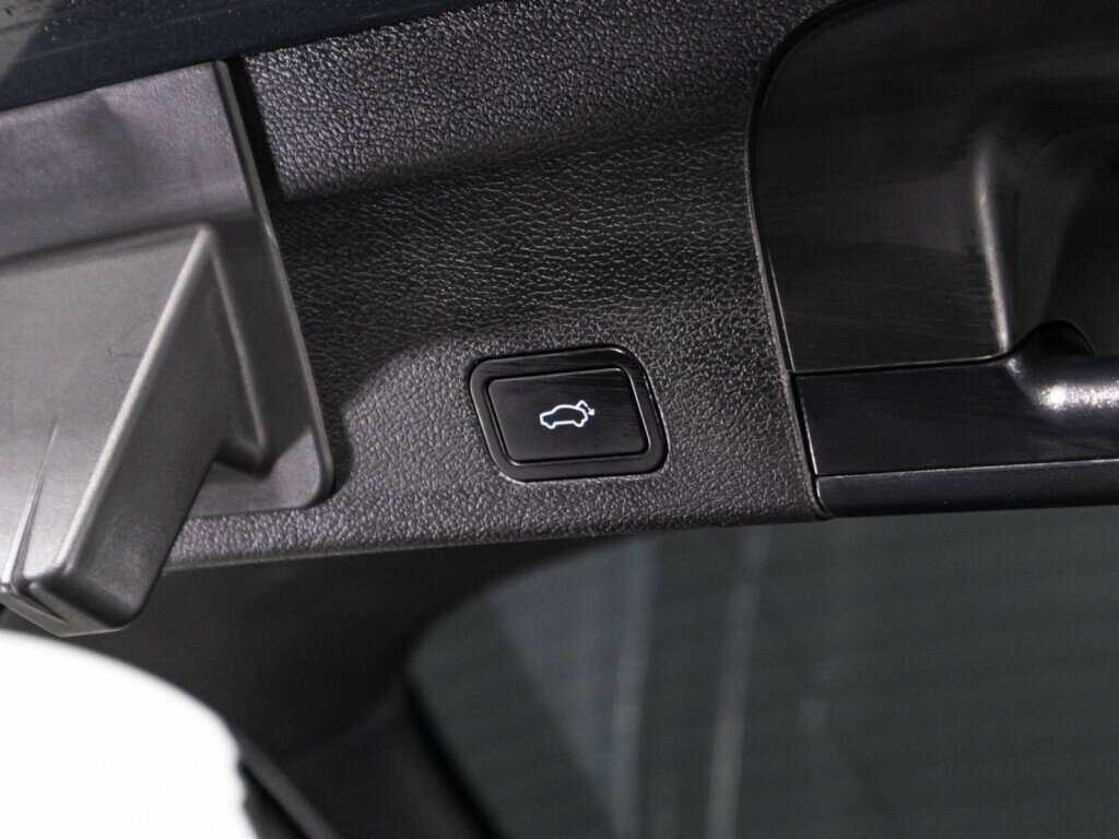 Geely Tugella с пробегом — 2022 год. Фото: #14