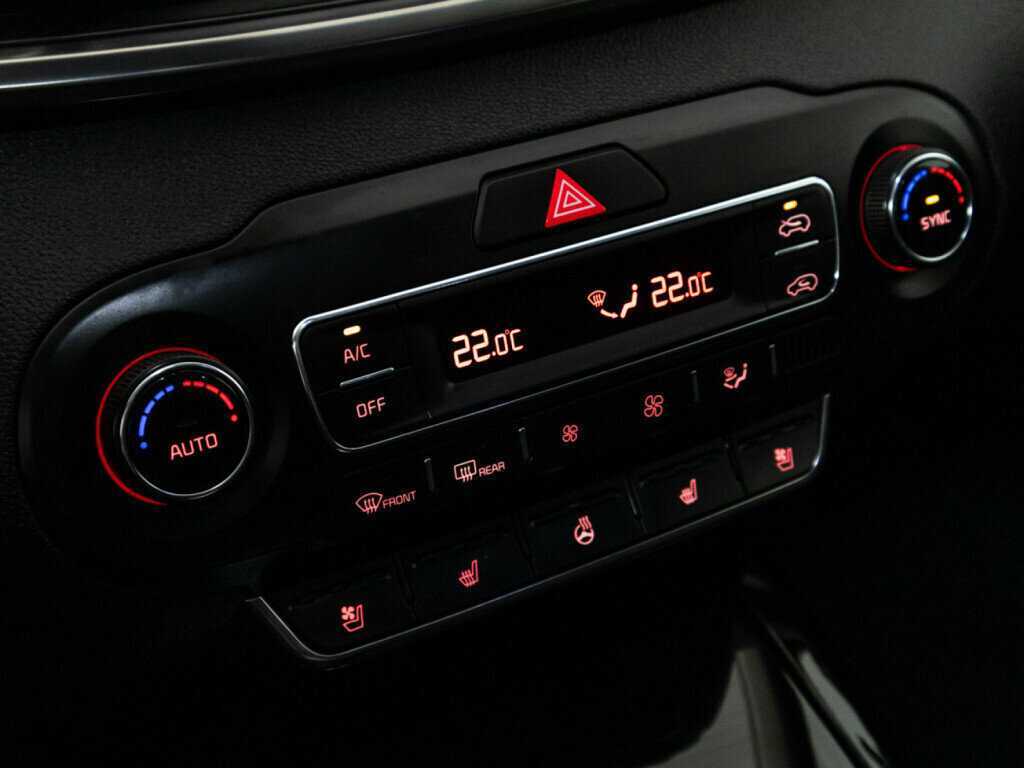 Kia Sorento с пробегом — 2018 год. Фото: #16