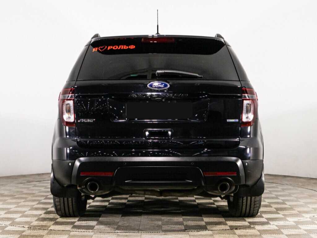 Ford Explorer с пробегом — 2013 год. Фото: #5