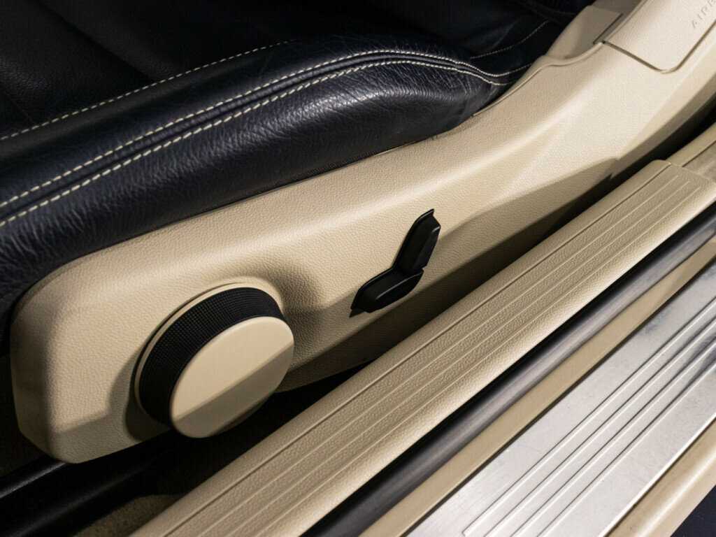 Mercedes-Benz E-Класс с пробегом — 2015 год. Фото: #19