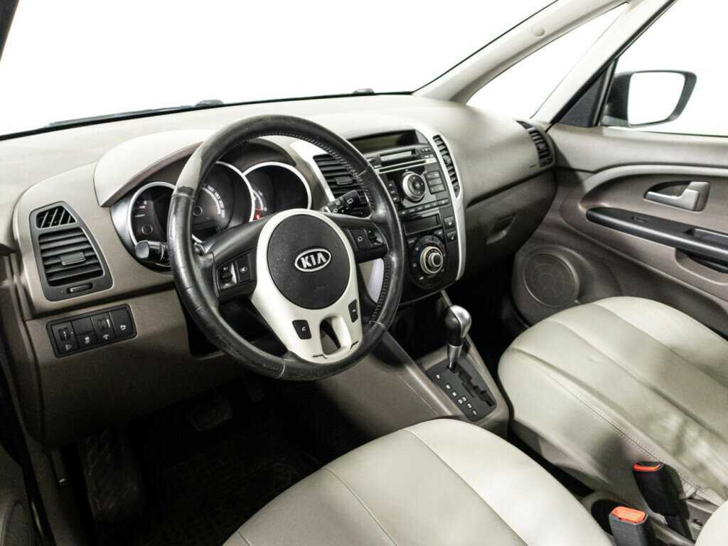 Kia Venga с пробегом — 2012 год. Фото: #10