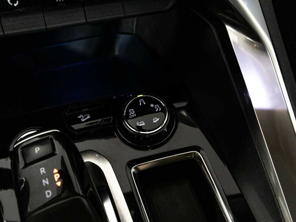 Peugeot 3008 с пробегом — 2019 год. Фото: #17