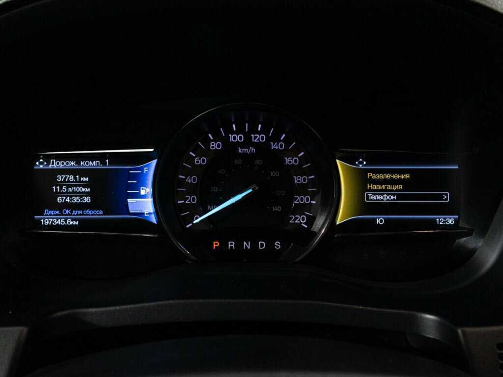 Ford Explorer с пробегом — 2018 год. Фото: #11