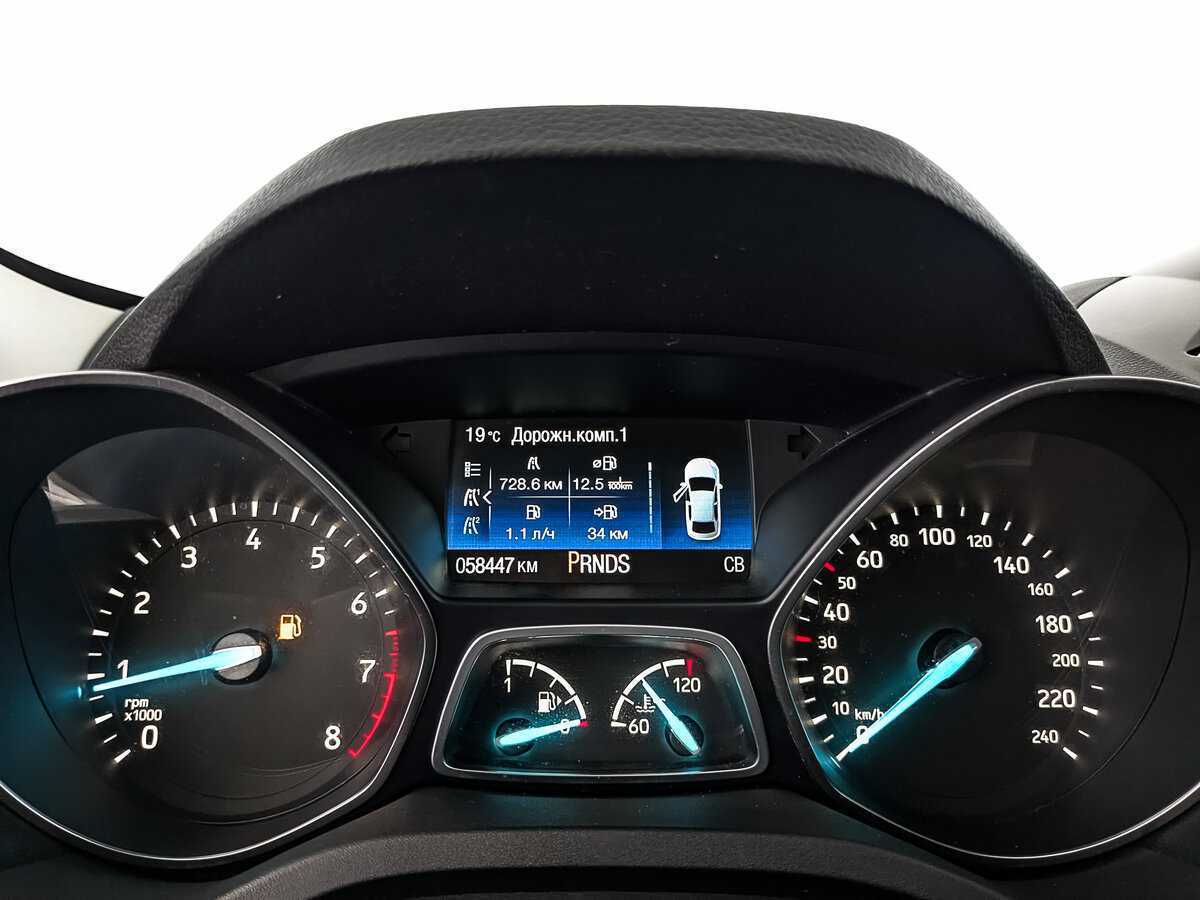 Ford Kuga с пробегом — 2018 год. Фото: #15