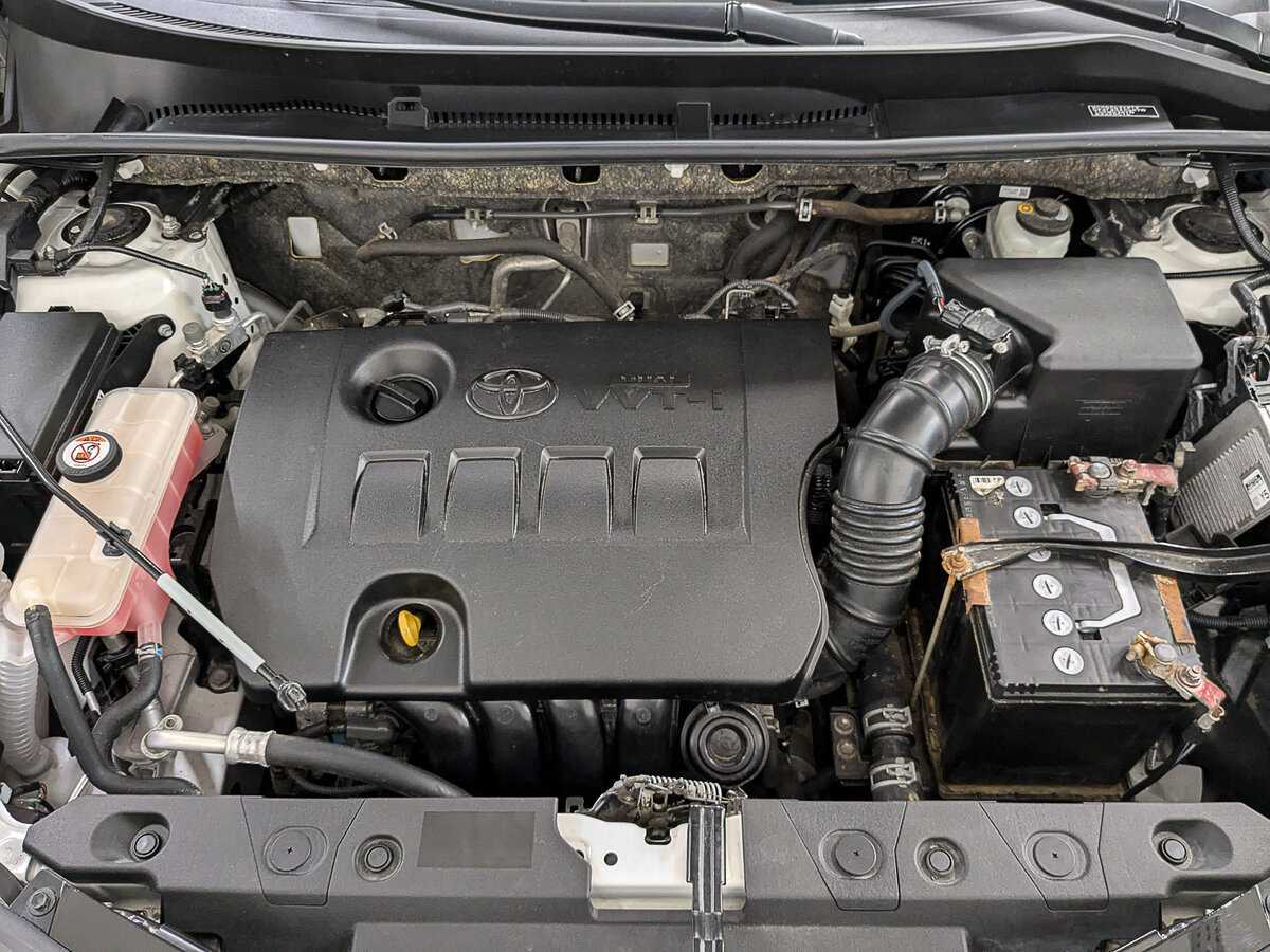 Toyota RAV4 с пробегом — 2017 год. Фото: #8