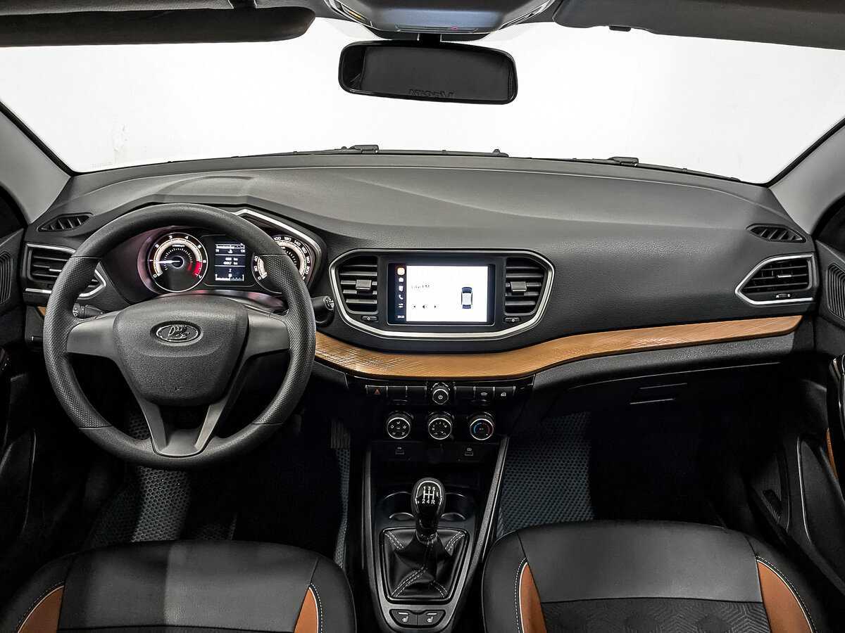 Lada (ВАЗ) Vesta с пробегом — 2024 год. Фото: #13