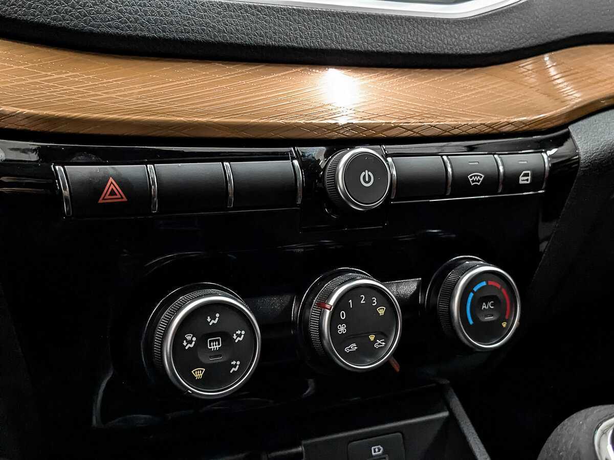 Lada (ВАЗ) Vesta с пробегом — 2024 год. Фото: #20