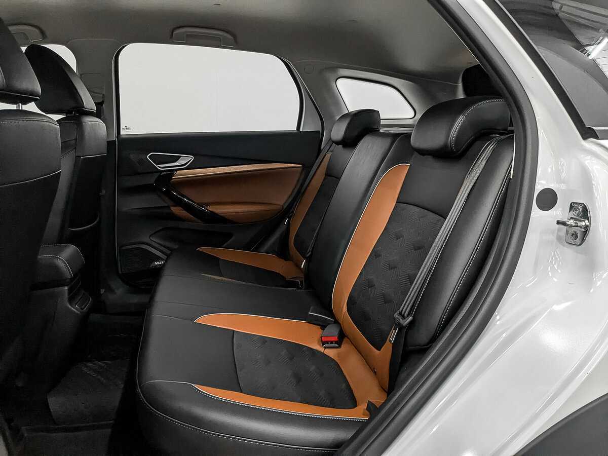 Lada (ВАЗ) Vesta с пробегом — 2024 год. Фото: #17