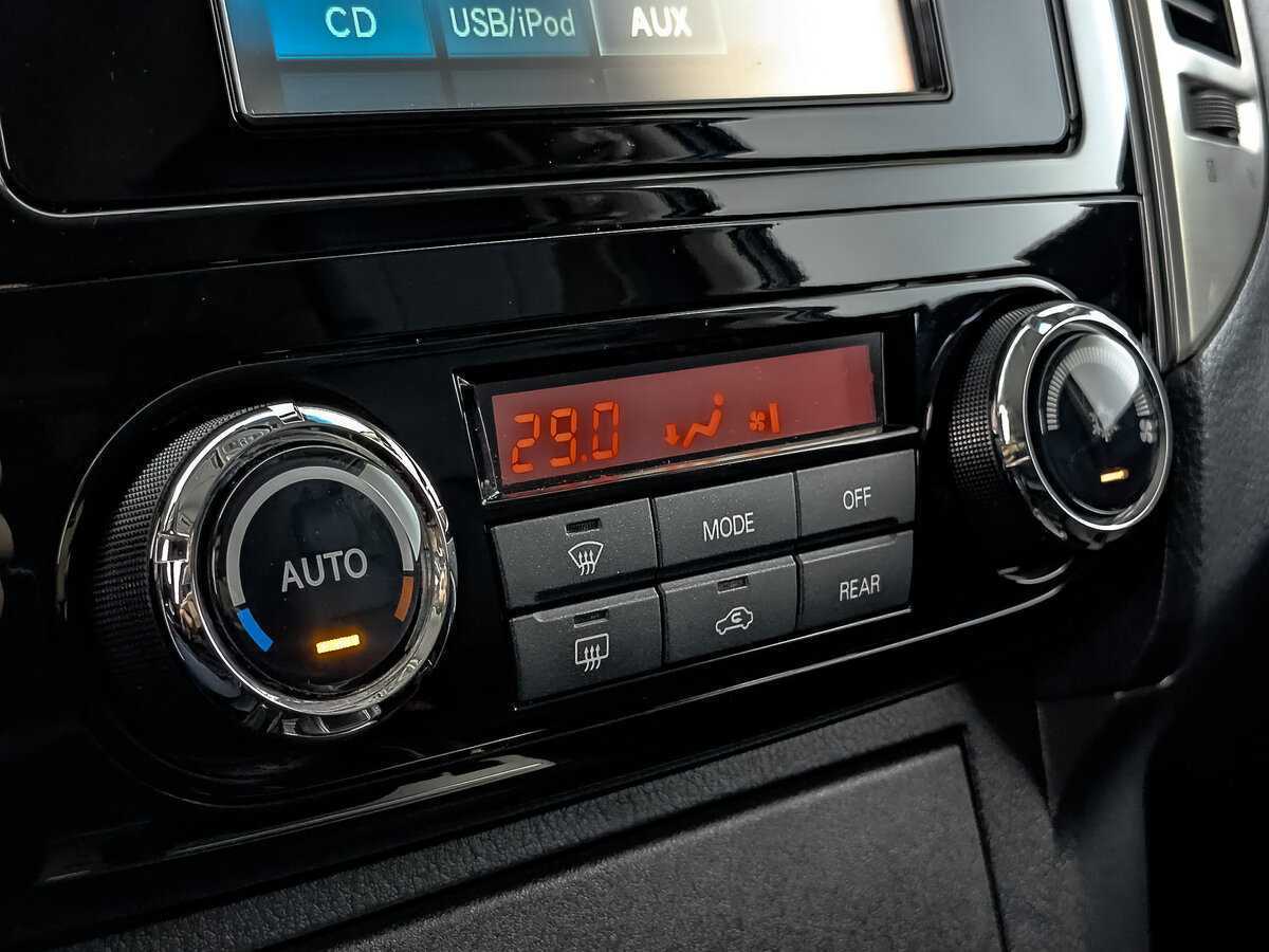 Mitsubishi Pajero с пробегом — 2018 год. Фото: #20